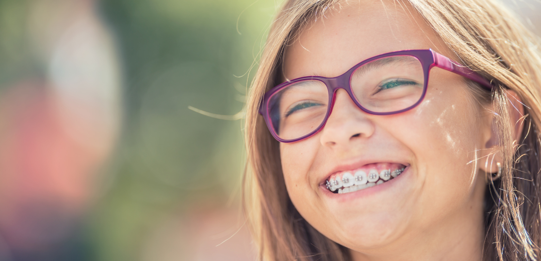 aparelho dentário em crianças